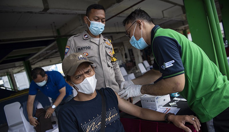 Vaksinasi Booster Di Jaksel Baru Capai Persen Ini Upaya Kepolisian