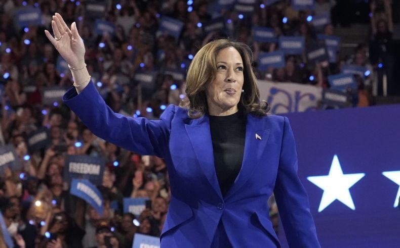 Kamala Harris Pantau Hasil Pilpers AS Di Howard University