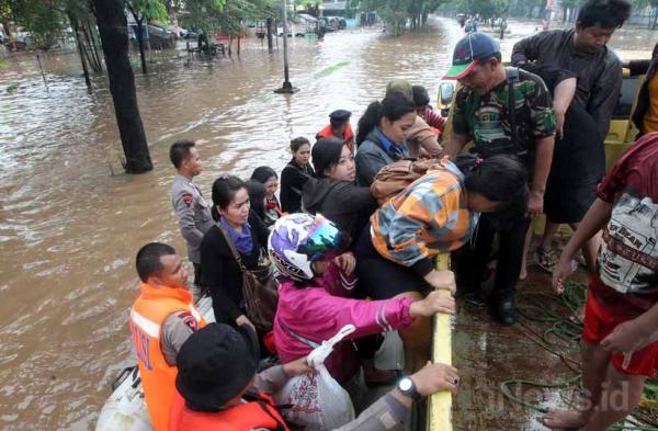 Antisipasi Banjir Jakarta Polda Metro Jaya Sebar Telegram Rahasia