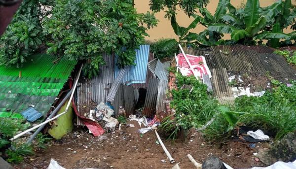 Longsor Timpa Rumah Di Bogor Orang Terluka