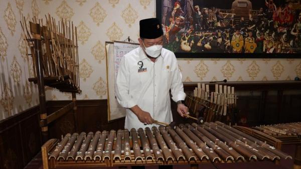 Apresiasi Rekor Dunia Angklung Ketua Dpd Ri Bentuk Penghargaan Budaya