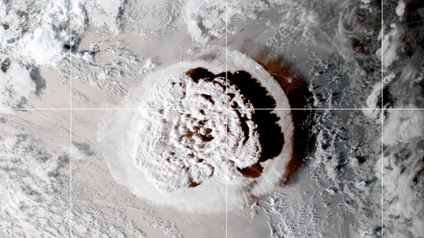 Fakta Fakta Meletusnya Gunung Berapi Tonga Sejumlah Negara Keluarkan