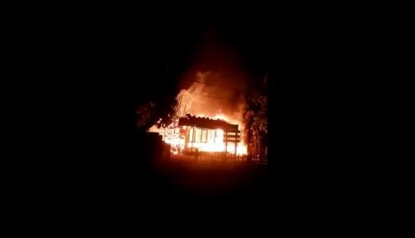 Rumah Dinas Perhutani KPH Bojonegoro Ludes Terbakar Diduga Akibat