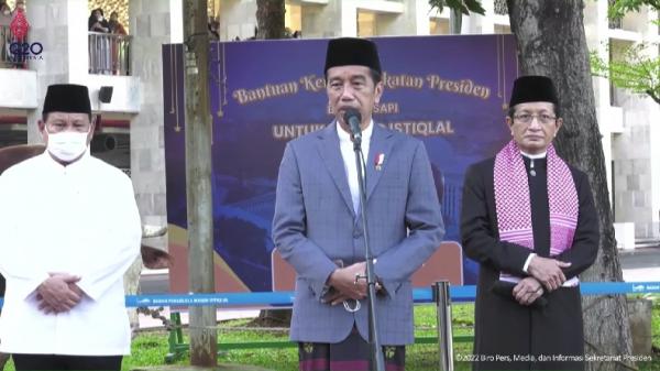 Salat Idul Adha Di Istiqlal Jokowi Berdoa Untuk Keselamatan Jemaah