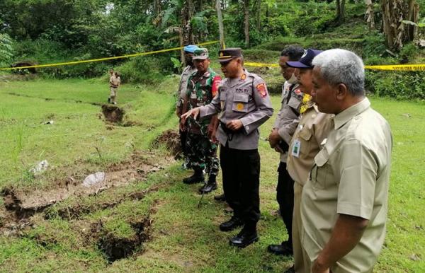 Panjang Retakan Tanah Di Ngawen Capai Meter Begini Penjelasan Bpbd