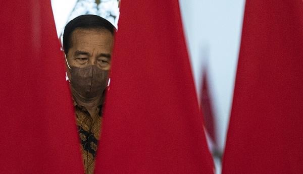 Presiden Jokowi Resmi Cabut Ppkm