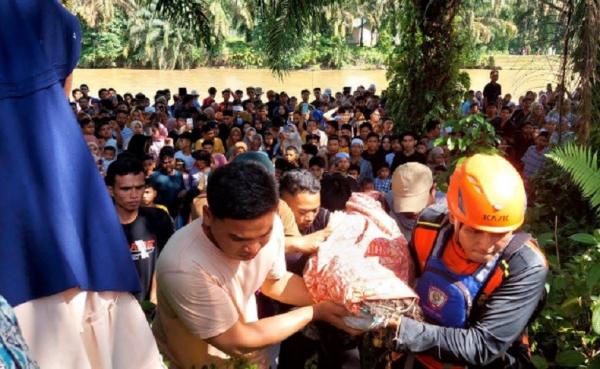 Bocah Perempuan Terseret Arus Sungai Tabir Jambi Ditemukan Tewas