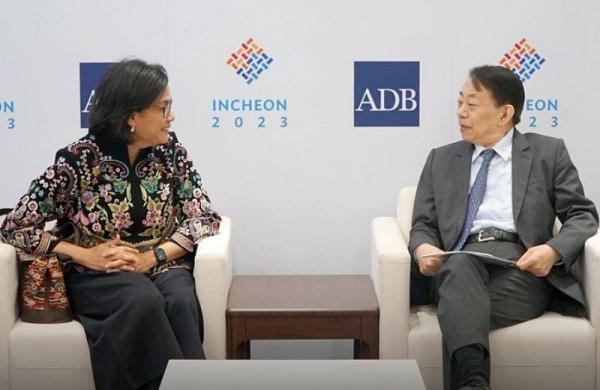 Sri Mulyani Bertemu Presiden ADB Di Incheon Bahas 4 Topik Ini