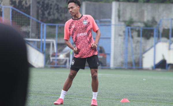 Rekrut Pemain Asal Papua Giovani Numberi Psis Semarang Kini Punya