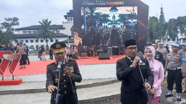 Ridwan Kamil Hadiri Hut Bhayangkara Di Gedung Sate Indeks Kondusivitas