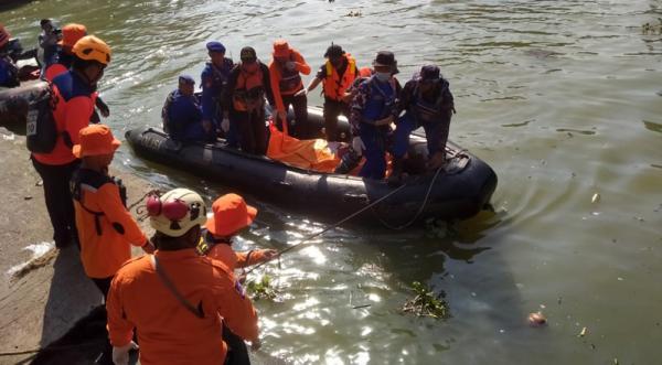 Diduga Terjatuh Nelayan Asal Batang Ditemukan Tewas Hanyut Di Sungai