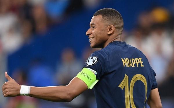 Mbappe Sudah Cetak Gol Sebelum Usia Tahun Messi Dan Ronaldo