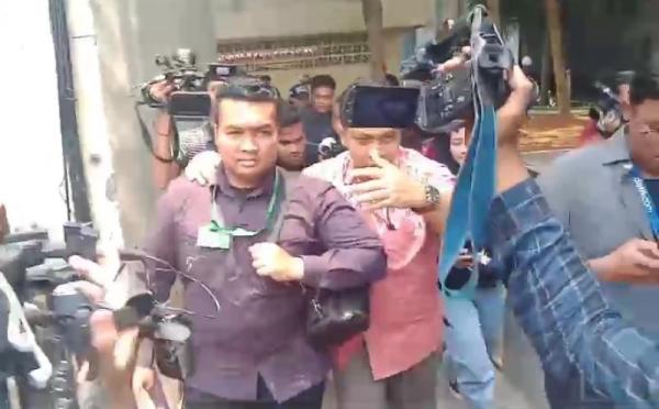 Ajudan Firli Bahuri Tiba Di Polda Metro Jadi Saksi Dugaan Pemerasan Syl