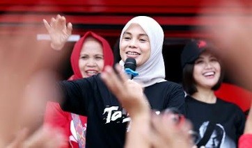 Kisah Siti Atikoh Istri Capres Ganjar Pranowo Tulus Berjuang Dan