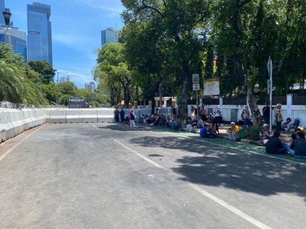 Penampakan Suasana Di Depan Kantor Kpu Jelang Pengumuman Hasil Pemilu