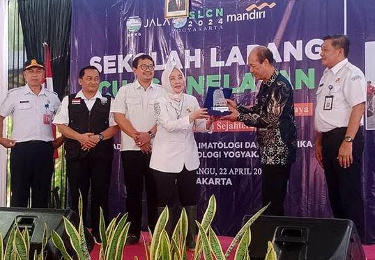 Bmkg Gelar Sekolah Lapang Cuaca Bagi Nelayan Kulonprogo Dan Purworejo