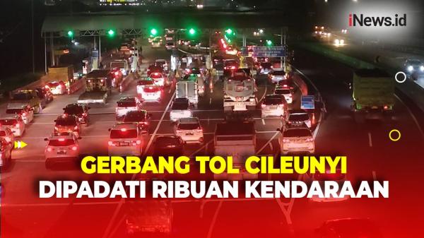 Mudik Libur Iduladha Antrean Kendaraan Di Gerbang Tol Cileunyi Capai