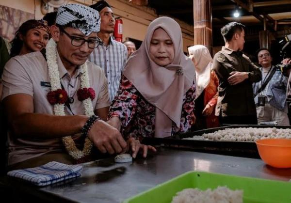 Kunjungi Desa Wisata Wanurejo Menparekraf Sandi Jajal Bikin Rengginang