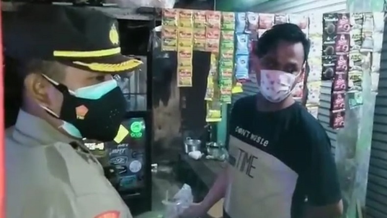 Didatangi Petugas Pemuda Majalengka Nongkrong Di Warung Kopi Kabur