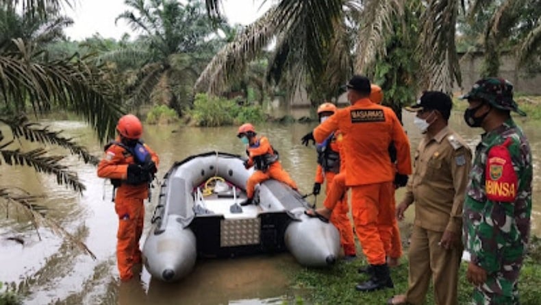 Pencarian Selama Jam Santri Asal Jambi Yang Tenggelam Di Sungai