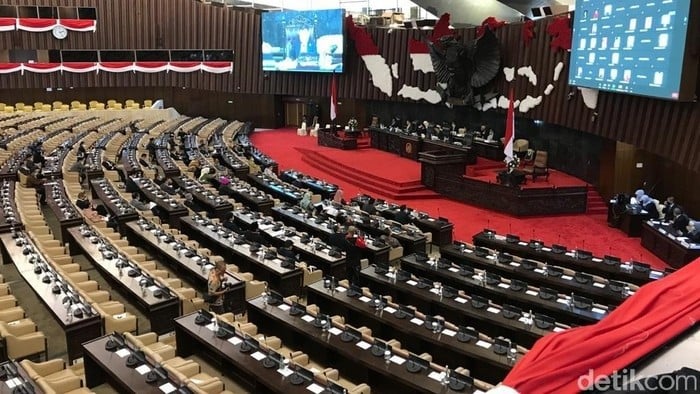 Rapat Hingga Dini Hari DPR Dan Pemerintah Setuju RUU IKN Dibawa Ke Paripurna