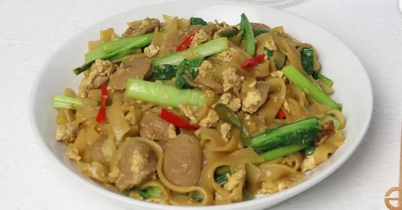 Cara Membuat Kwetiau Goreng Dengan Bumbu Sederhana Kenyal Bikin Nagih