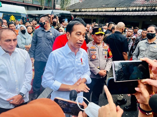 Stabilitas Harga Sembako Dipengaruhi Peran Kepala Daerah Jokowi Minta