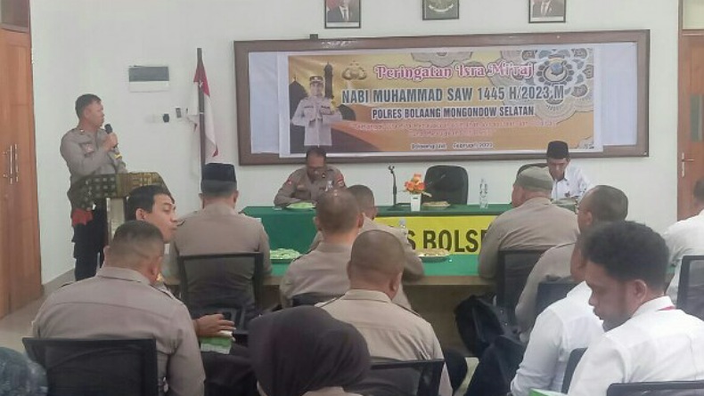 Polres Bolsel Ingatkan Pentingnya Salat 5 Waktu Saat Peringatan Isra