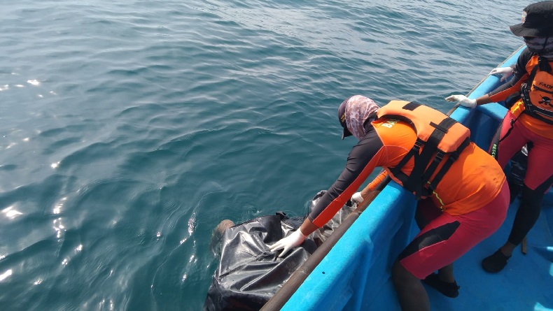 Tim SAR Temukan 2 Jenazah Korban Terseret Arus Pantai Barat Pangandaran