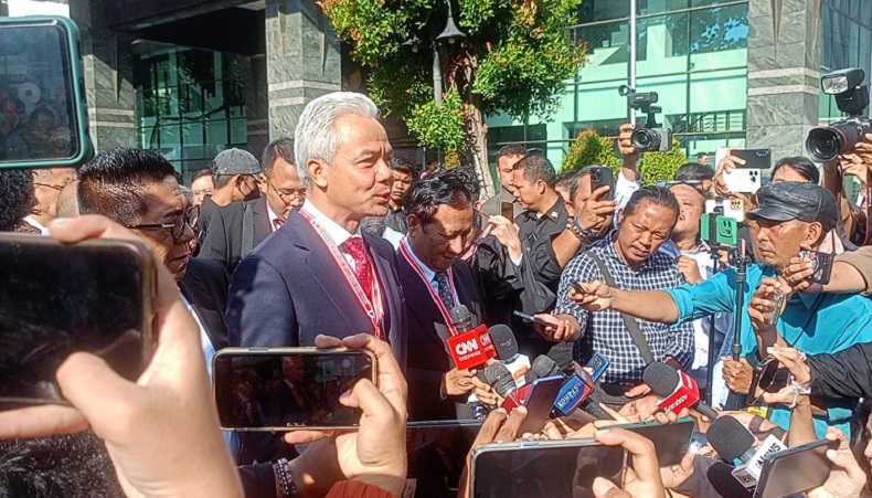 Ganjar Mahfud Hadir Di Sidang Putusan MK Kita Berikan Kepercayaan