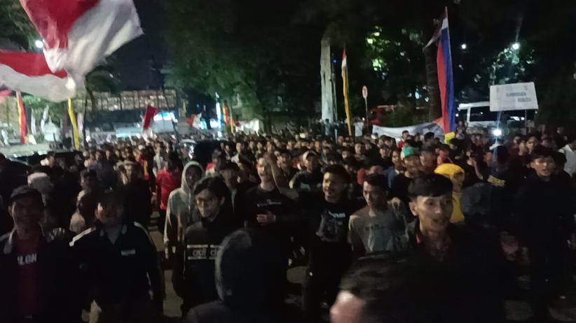 Meriah Ribuan Warga Nobar Timnas Indonesia U 23 Vs Uzbekistan Di