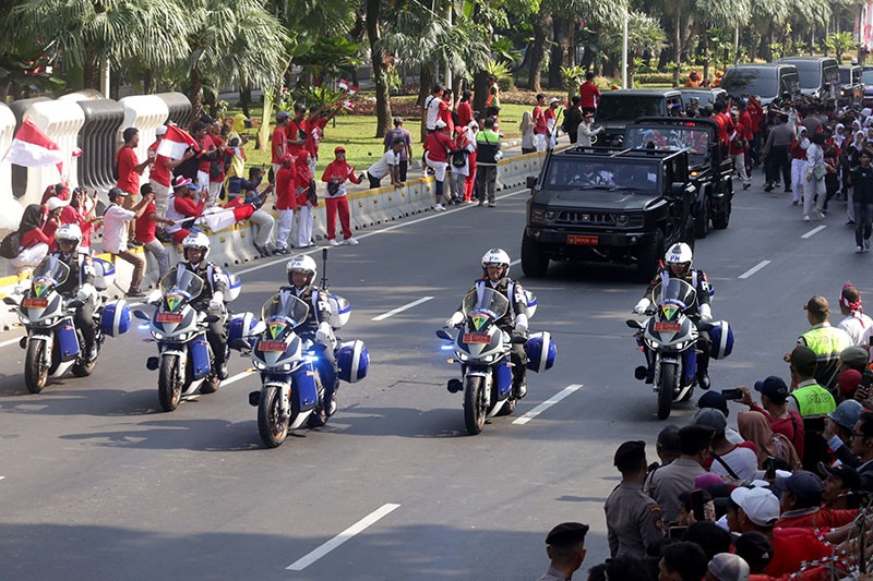 Suasana Kirab Bendera Pusaka Dan Naskah Teks Proklamasi Ri