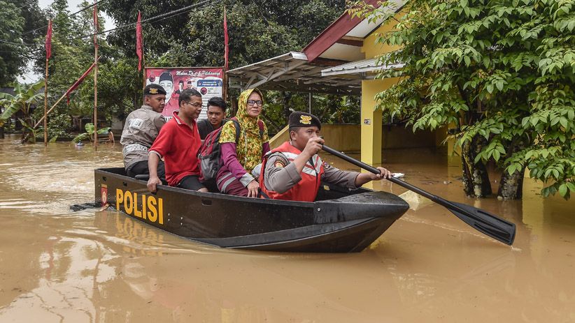 Ratusan Rumah Di Rokan Hulu Riau Terendam Banjir Kk Disarankan