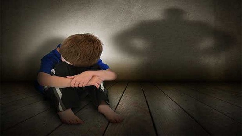 5 Bocah di Bekasi Dicabuli Pria Tak Dikenal, Warga Seret Pelaku ke Kantor Polisi