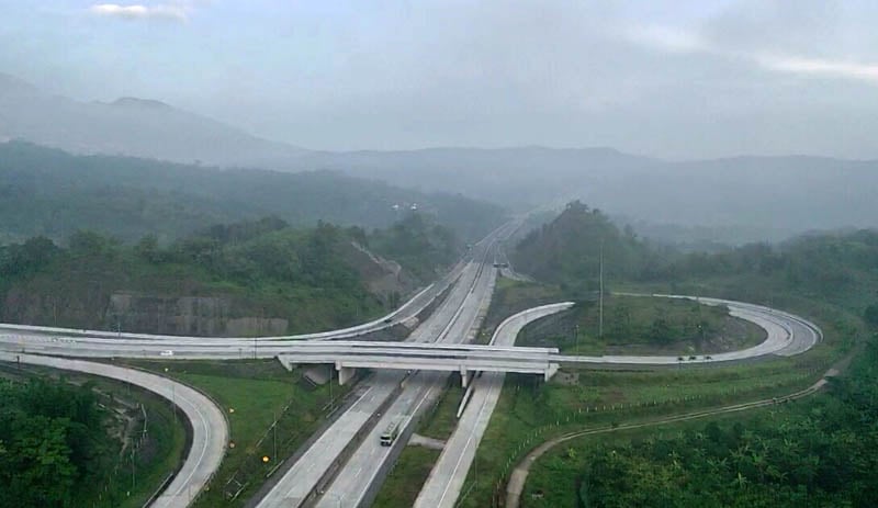 One Way Lokal KM 460–414 Tol Semarang Solo Dihentikan, Lalin Kembali Normal