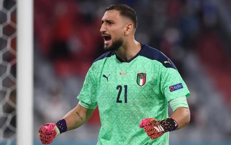 Terungkap! Begini Detail Kontrak Donnarumma di Manchester City, Bonus Fantastis Menanti