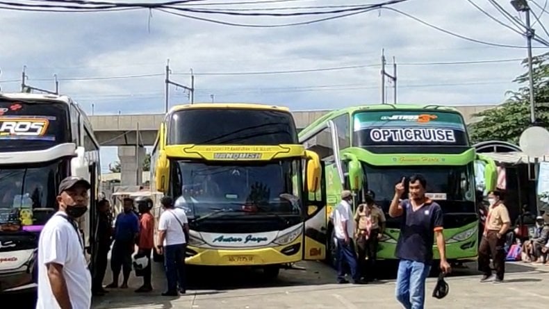 Puncak Libur Nataru, Jumlah Penumpang di Terminal Lebak Bulus Diprediksi Melonjak 23-24 Desember