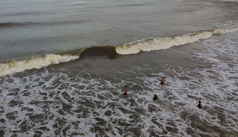 BMKG: Waspada Gelombang Tinggi hingga 4 Meter di Sejumlah Wilayah