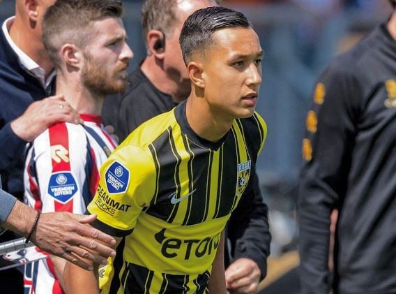 Profil dan Biodata Miliano Jonathans, Winger Vitesse Berdarah Depok yang Siap Bela Timnas Indonesia