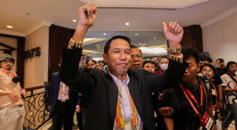 Sekjen PSSI Yunus Nusi Ditunjuk Jadi Komisaris Angkasa Pura Indonesia