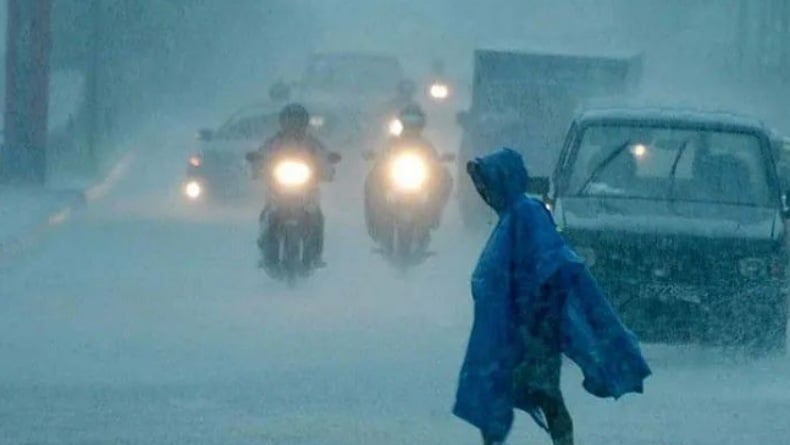Waspada! Hujan Deras Guyur Jateng dan Jogja, BMKG Gelar Modifikasi Cuaca
