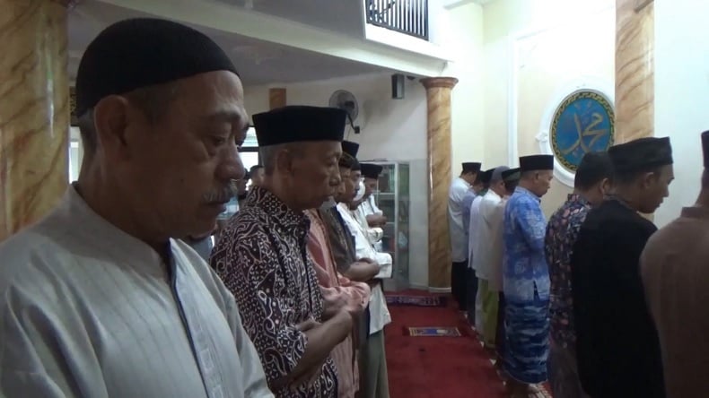 Kapan Waktu Sholat Gerhana Bulan September 2025? Ini Bacaan Niat & Tata Caranya