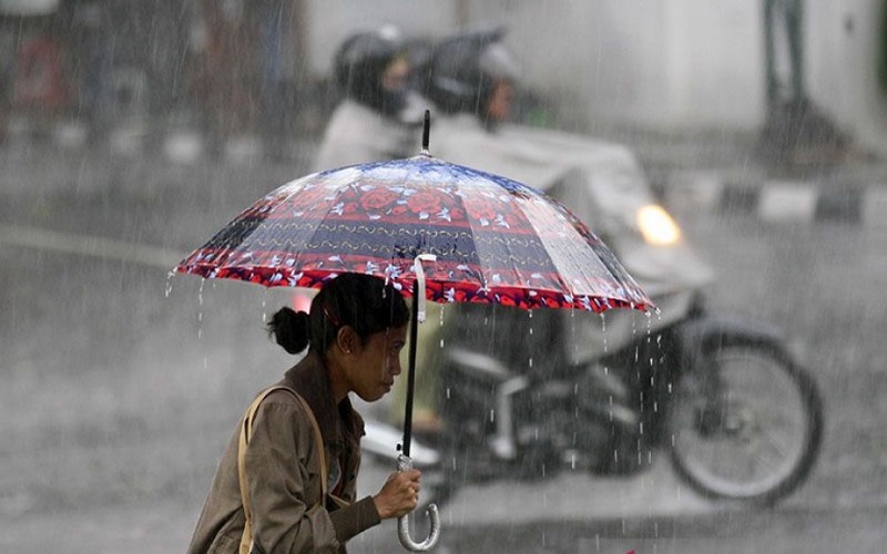 BMKG Prediksi Jakarta Diguyur Hujan Sore dan Malam Ini