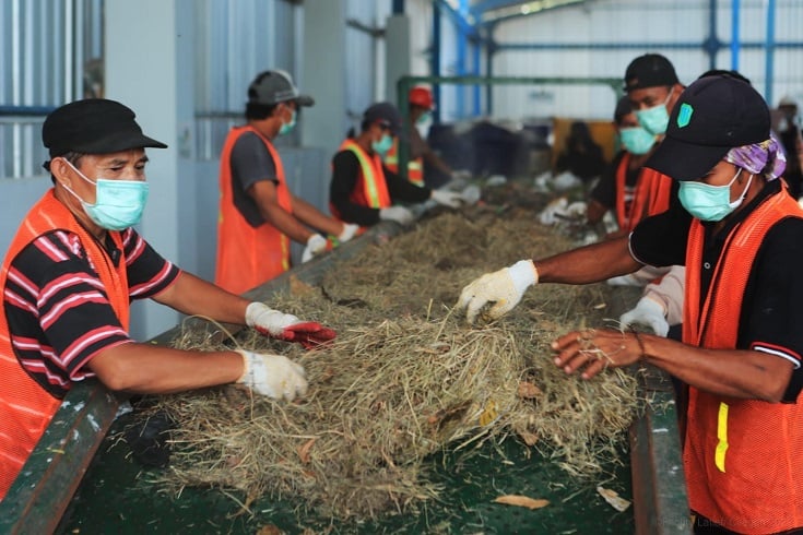 PLN bakal Diwajibkan Beli Listrik dari Pembangkit Tenaga Sampah