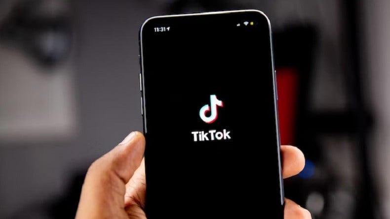 TikTok Live Dimatikan, Netizen: Kek Mana Kami Jualan Kalau Live Dimatikan?