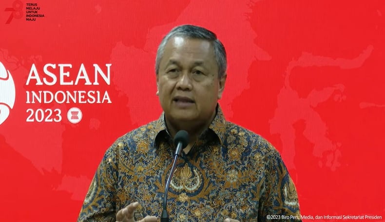 Gubernur BI Buka Suara soal Penyebab Rupiah Sempat Melemah ke Rp16.634 per Dolar AS