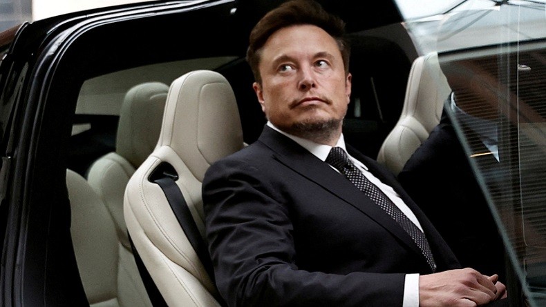 Lagi! Elon Musk Akan PHK 601 Pekerja Tesla