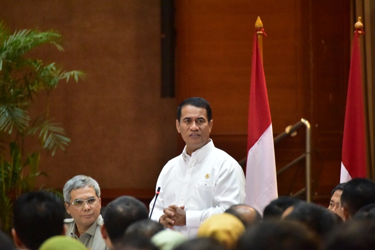 Mentan Ungkap Penindakan Beras hingga Gula Impor Ilegal Sebelum Bersandar di Batam