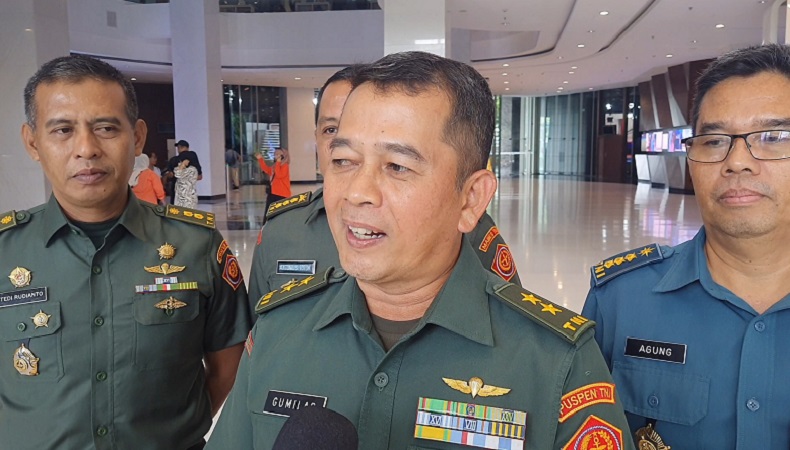 Kronologi 2 Anggota TNI Tersambar Petir saat Berjaga di Depan Mabes TNI