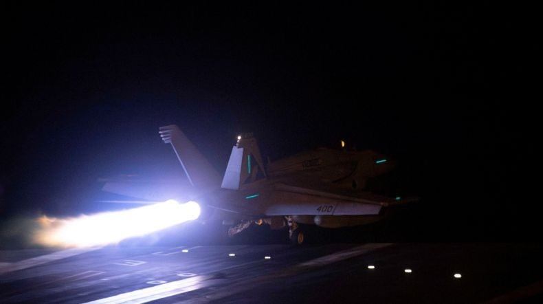 Yordania Kirim Jet Tempur Bantu Amerika Gempur ISIS di Suriah